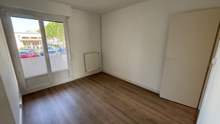 Location Appartement 3 pièces 55m² ORLEANS 45000 - Photo 5