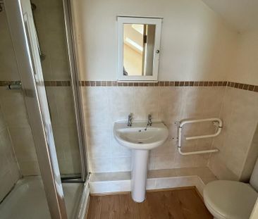 2 bedroom apartment to rent - Photo 6