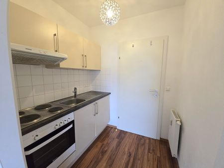 Zentrale SINGLE-Wohnung mit Balkon in Innenhoflage - Obere Bahnstraße 53 - Top 11 - Foto 4