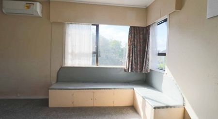 3 Bed 1 Bath for Rent in Otara - Photo 5