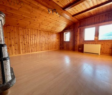 Beautiful old house apartment with a lot of character and great views - Photo 6