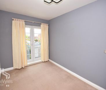 3 bedroom end of terrace house to rent - Photo 5