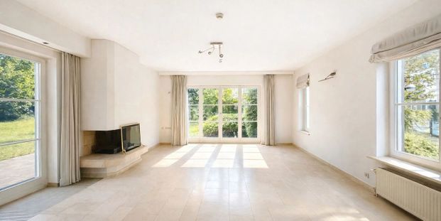 Villa te huur in Sint-Pieters-Woluwe voor € 4.350 met 5 slaapkamers - Photo 1