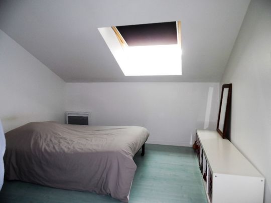 DUPLEX NON MEUBLÉ AVEC BALCON ET GARAGE, PROCHE CENTRE VILLE - Photo 1