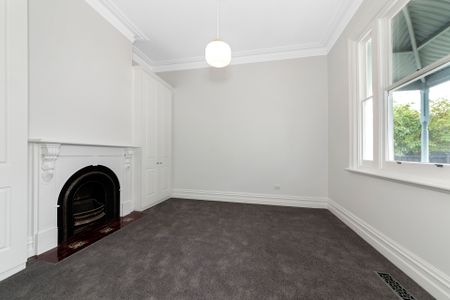 14 Barkly Street, Brighton VIC 3186 - House For Rent | Domain - Photo 2