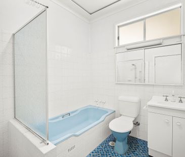 Charming Family Home in a Prime Burraneer Location - Photo 1