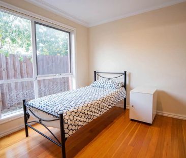 Single Room - Photo 1