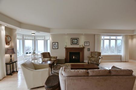 For Lease - 10 Bay Street Unit# PH 3, Blue Mountains, Ontario - Photo 2