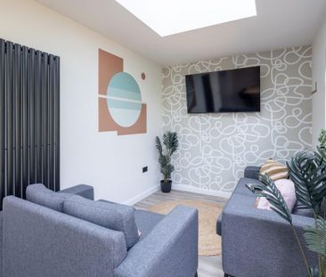 6 bedroom house to rent - Photo 2