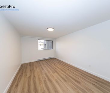860 Tremoy - Photo 2
