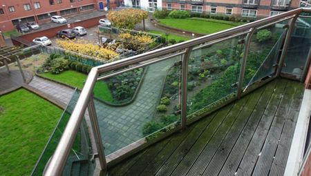 Royal Plaza, 2 Westfield Terrace, S1 4GD - Photo 5