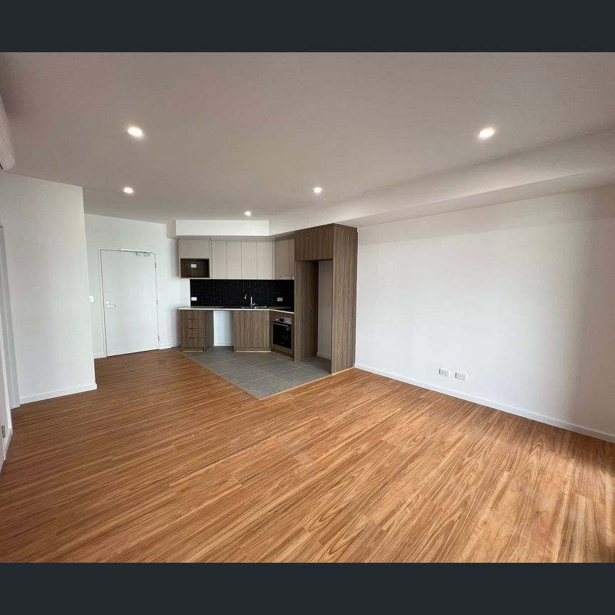 1*1*1+study/14 Leila Street, Cannington, WA 6107 - Photo 1