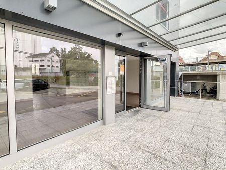Joli logement de 3 pièces / SCHÖNE 3-Zimmer-Wohnung - Foto 4