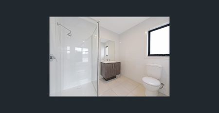 🏡 4-Bedroom House in Wallan - Photo 4