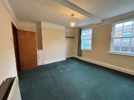 Stodman Street, Newark, Nottinghamshire, NG24 - Photo 2