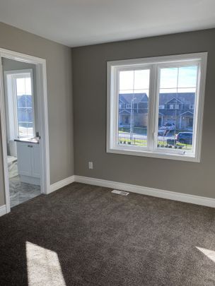 For Lease - 18 Corbin Street Unit# 4, St. Catharines, Ontario - Photo 1