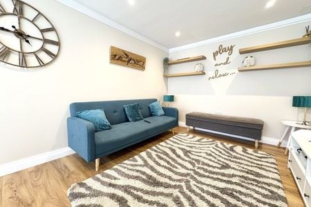 Ashlar Close - Photo 3