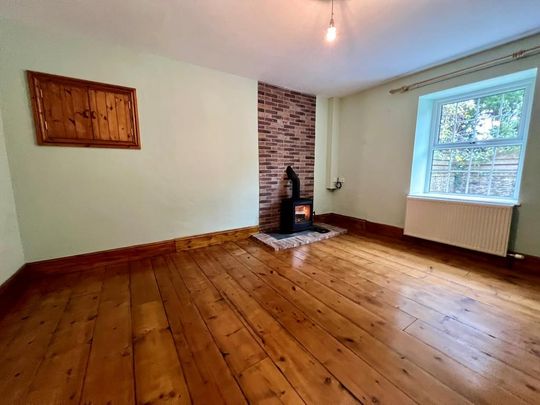 4 bedroom semi-detached house to rent - Photo 1