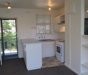 15 / 77 Park St, South Yarra - Photo 6