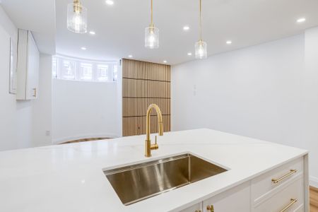 For Lease - 110 Braemar Avenue Unit# Lower, Toronto, Ontario - Photo 4