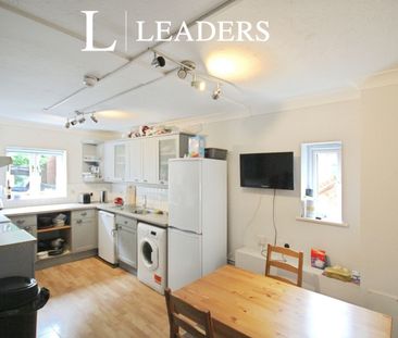 1 bedroom house to rent Nicholsons Grove, Colchester, CO1 - Photo 4