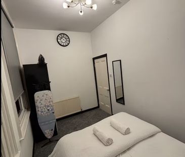 1 Bed Flat, Bank Street, S1 - Photo 6