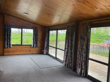 SORRY ALREADY RENTED PENDING PAPERWORK - Photo 5