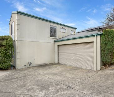 2/40 Frome Avenue Frankston VIC - Photo 1