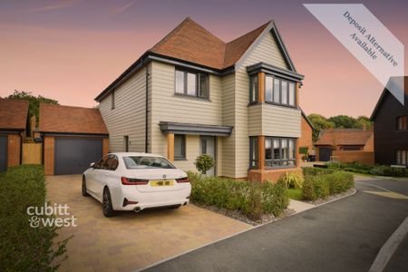 4 bedroom detached house to rent - Photo 3