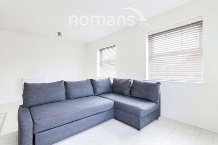 Bellamy House, Ashville Way, Wokingham, RG41 - Photo 2