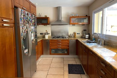 MAISON 135M² 5 CHAMBRES LES MILLES - Photo 5