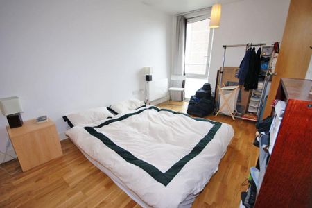 1 bedroom flat to rent - Photo 3