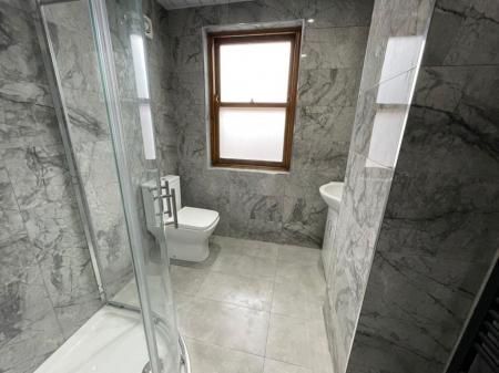 St Leonards Road, Leicester - Photo 1