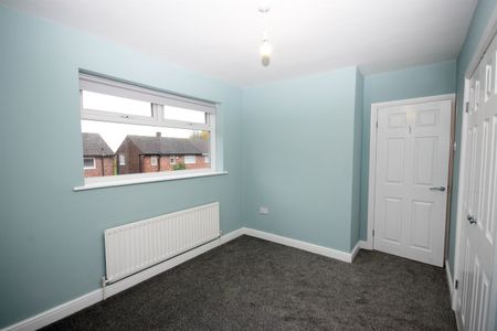 2 bed semi-detached house to rent in Gosforth Terrace, Pelaw, NE10 - Photo 4