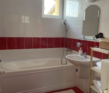 Apartament + loc de parcare in Cartierul Prima Nufarul - Fotografie 5