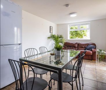 6 bedroom house to rent - Photo 3