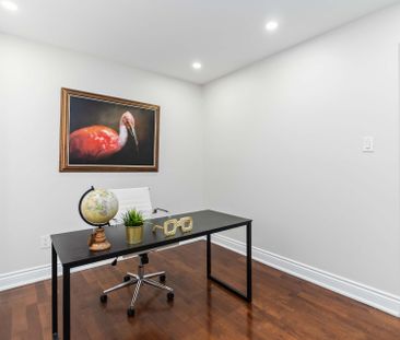 For Lease - 5201 CHAMPLAIN Trail, Mississauga, Ontario - Photo 1