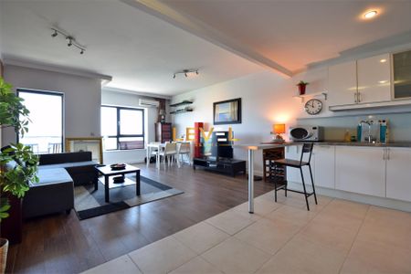 [VIDEO] Amazing Lake Views | 1 Bedroom Apartment | Parking and Storage | Emerald Residence - Photo 5