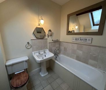 3 bedroom barn conversion to rent - Photo 5