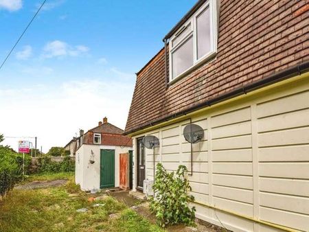 Coronation Road, Frome, Somerset, BA11 - Photo 4