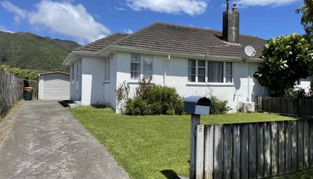 2 Bedrooms Home Waiwhetu - Photo 5