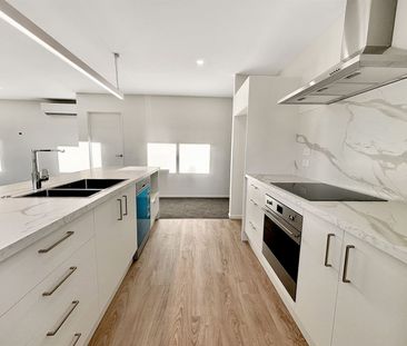 65 Mehrtens Crescent, Woodend, NZ - Photo 3