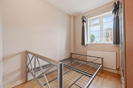 Price £462 pw - Available 01/11/2025 - Furnished - Photo 3