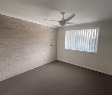 Home For Rent - Photo 4