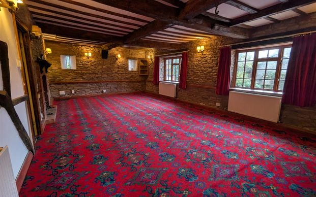 Westhope, Hereford - Photo 1