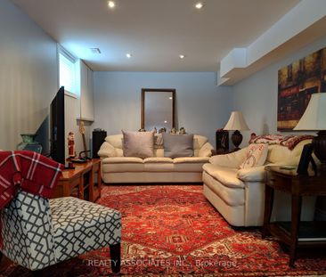 For Lease - 1315 Crossfield Bend, Mississauga, Ontario - Photo 6