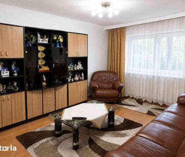 Inchiriez apartament 3 camere Faleza nord - Photo 3