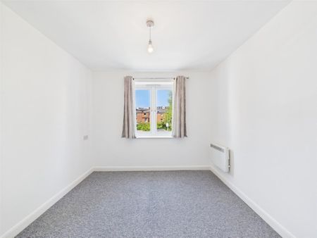 1 BED Apartment To rent - Photo 5