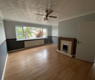 3 bedroom bungalow to rent - Photo 1