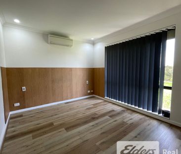 Spacious Home with Extra Accommodation for the Extended Family - Photo 5